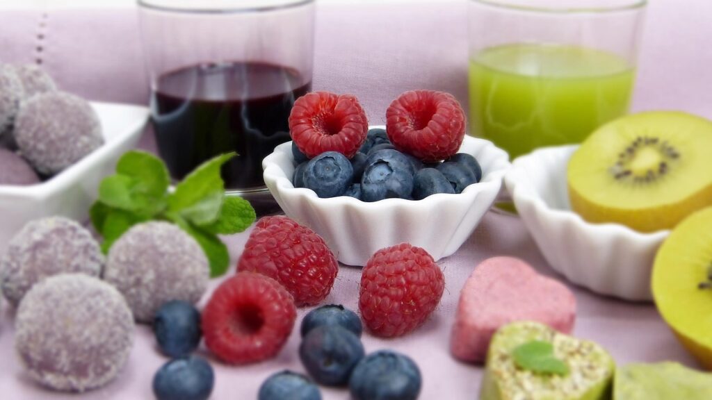 fruit, raspberries, diet, healthy, dessert, food, blueberries, breakfast, nourishment, have breakfast, vitamins, bio, diet, diet, diet, diet, diet, breakfast, breakfast